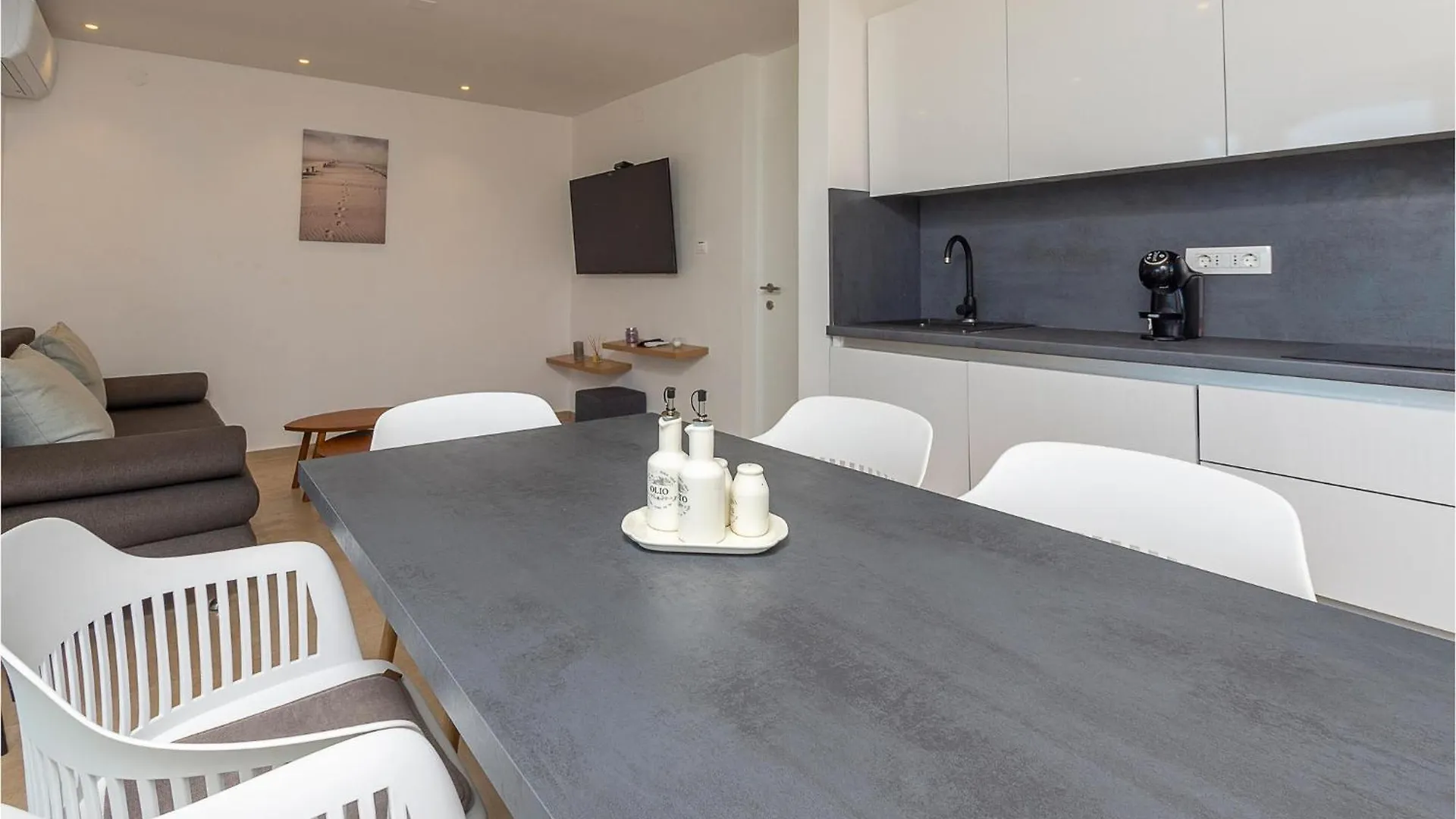 Beautiful Apartment In Labin With Wifi